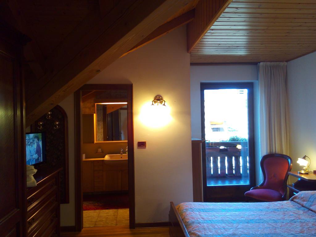 B&B Casa Bazzanella กาวาเลเซ ภายนอก รูปภาพ